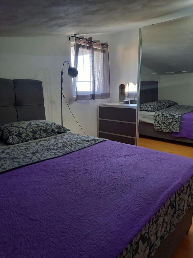 Apartmani Marija Pašman Zimmer foto